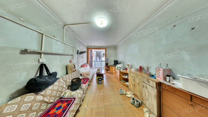 亨利小区二手房实景图