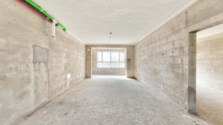 福源翡翠嘉苑二手房实景图