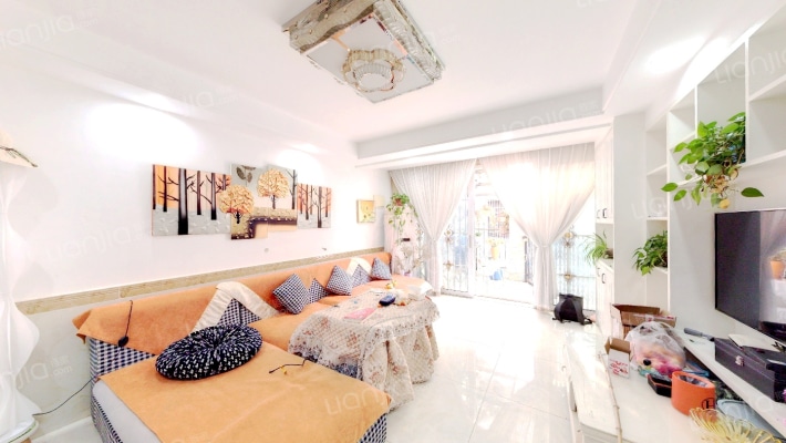 集仕港项家新村二手房实景图