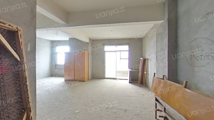 清华花园小区二手房实景图