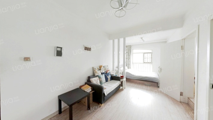 爵仕观邸二手房实景图