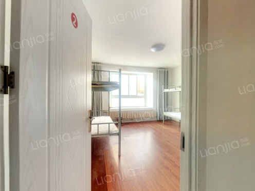 合租·海韵苑小区 6居室 南卧