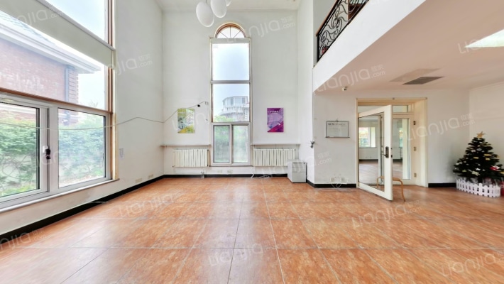 龙城花园中二区二手房实景图