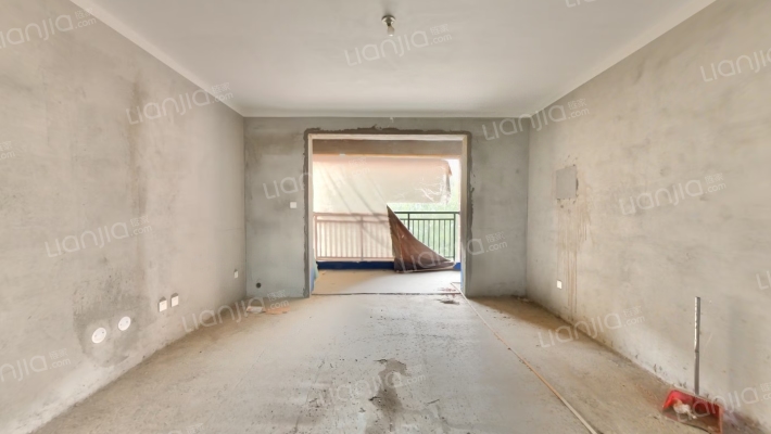 蓝天尚品南区二手房实景图