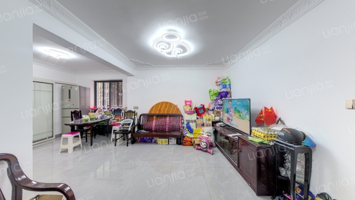 广西外经贸大院二手房实景图