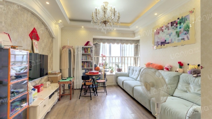 蓝润睿城二手房实景图