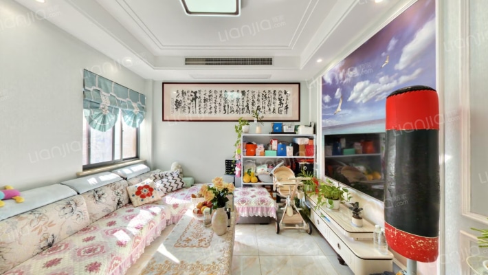 河头佳苑二手房实景图