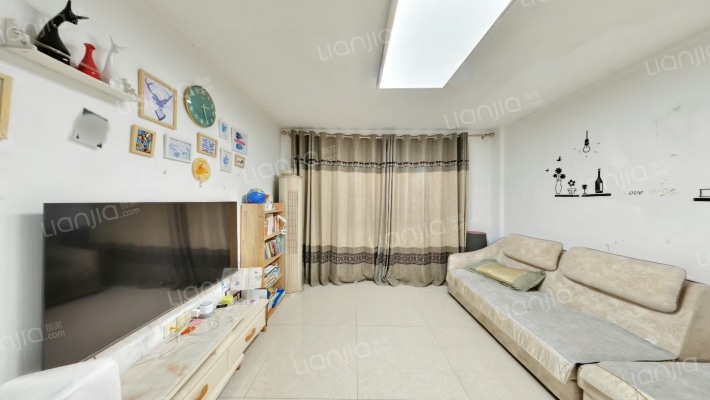 国屿新小区二手房实景图