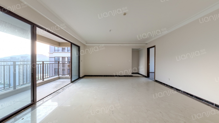 保利远洋领秀山二手房实景图