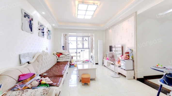 民发世界城嘉秀阁二手房实景图