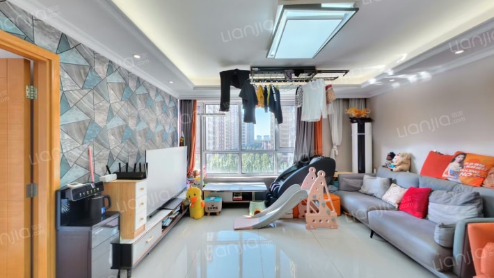 富力尚悦居二手房实景图