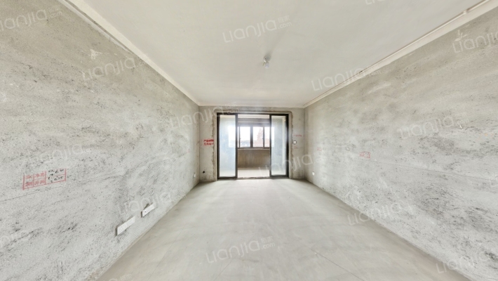 淀山湖花园礼苑二手房实景图