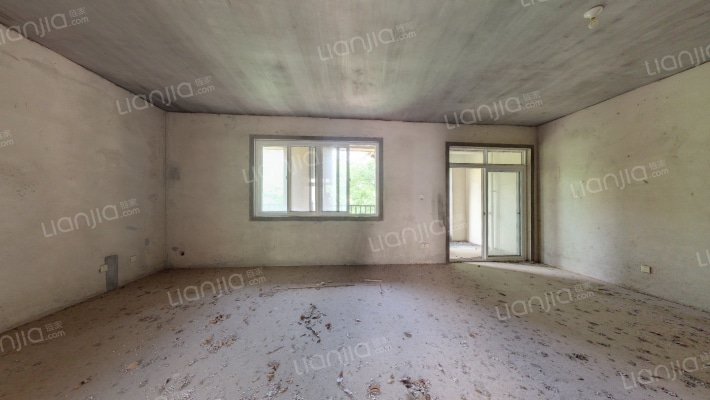 蒙特利岛二手房实景图