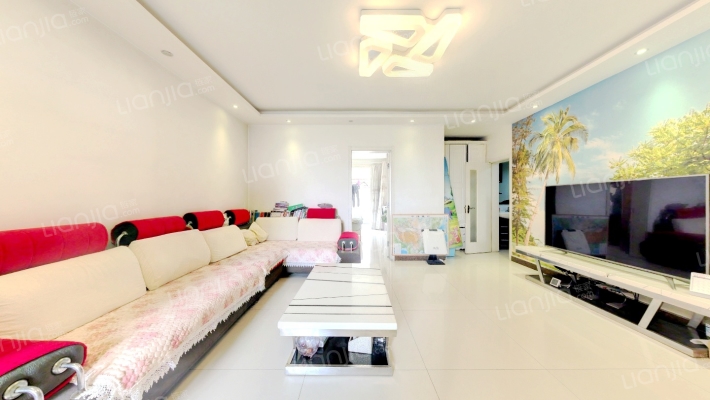 锦泰公交花苑二手房实景图