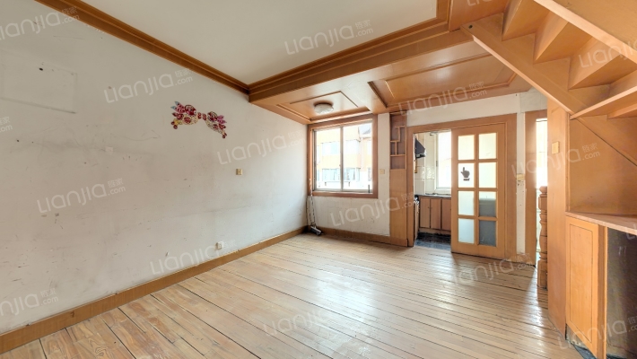 苏锦二村南区二手房实景图