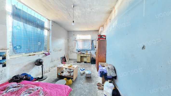 电子仪宿舍二手房实景图