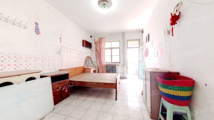 梁府小区一区二手房实景图