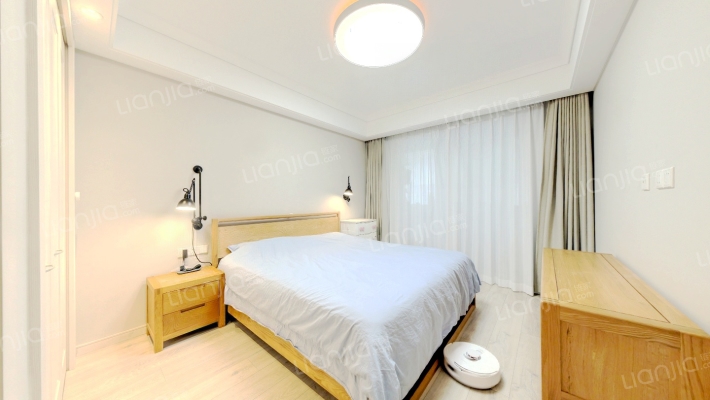 公教一村二手房实景图