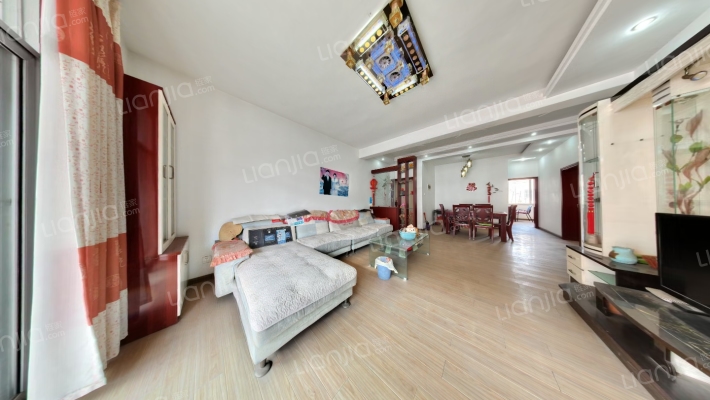 金鹤苑二手房实景图