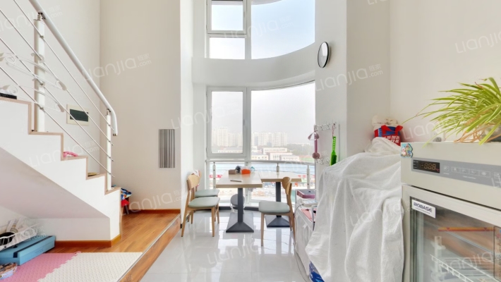 星河城·童鑫二手房实景图