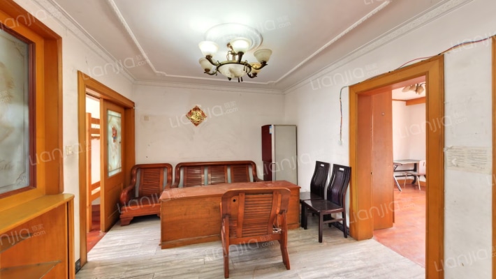 供电新村二手房实景图