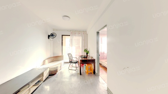 厚屿龙山苑二手房实景图