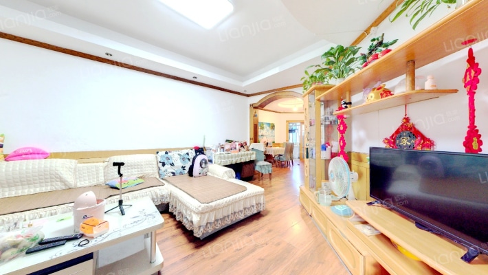 银沙路40号院二手房实景图