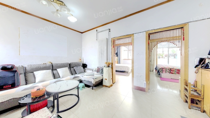 共和新街造纸厂家属院二手房实景图