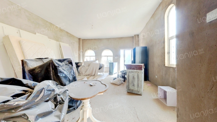 东鸣佳苑二手房实景图