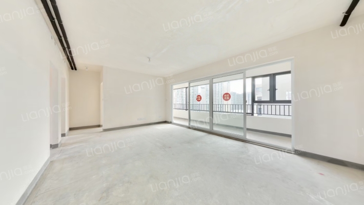 锦发广场锦江九悦南区二手房实景图