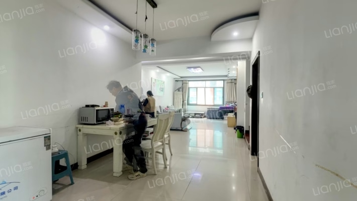 怡馨园小区二手房实景图