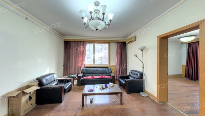 英雄山路256号二手房实景图