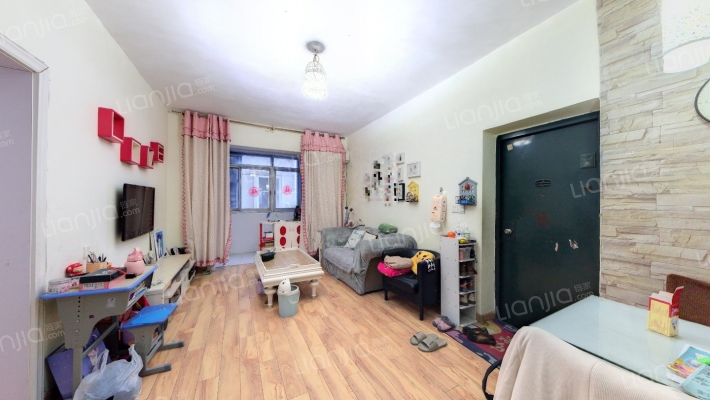 前进路小区二手房实景图