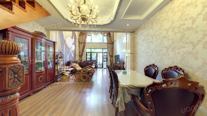 逸翠庄园二期二手房实景图