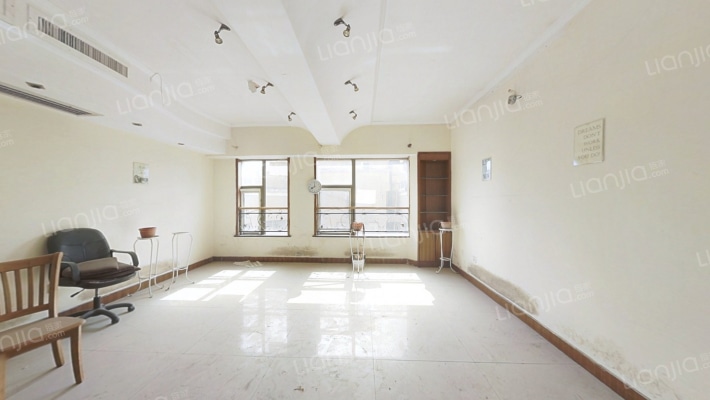 华城凯旋门二手房实景图