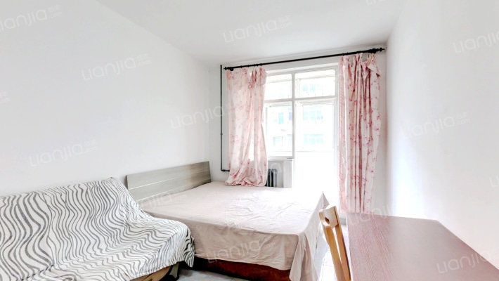 理工大西区二手房实景图