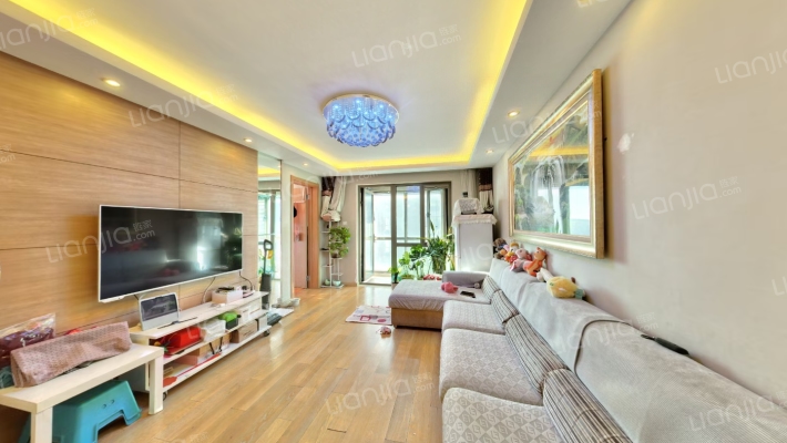 长阳半岛1号院二手房实景图