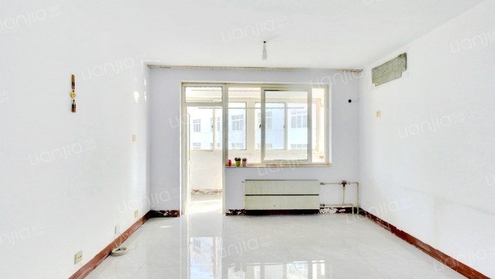 宏程逸翠公寓二手房实景图