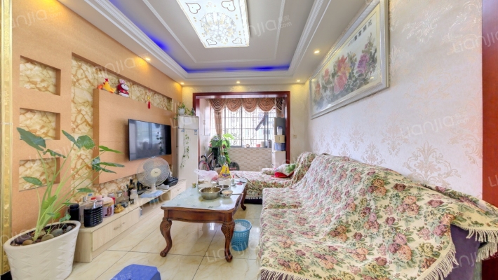 宏成小区二手房实景图