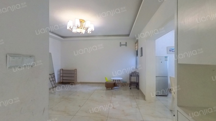 南苑小区西37幢二手房实景图