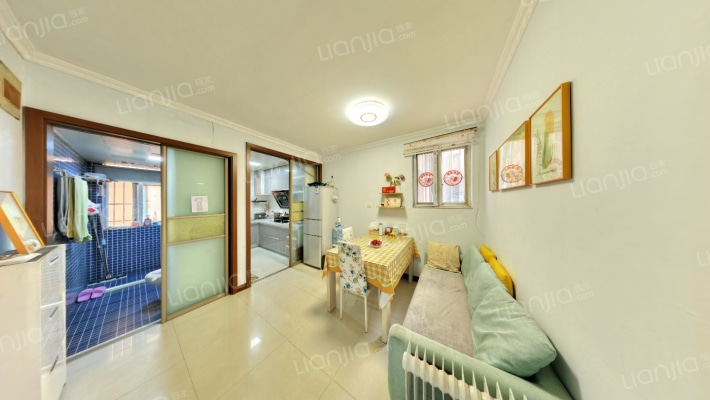 青山一村72-78号二手房实景图