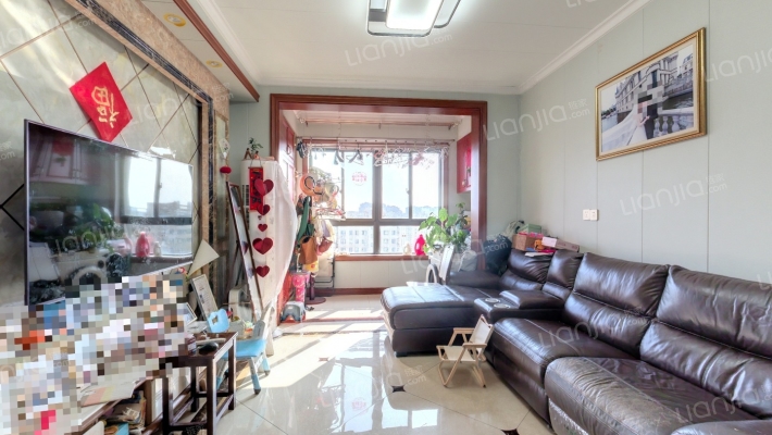 西欧翡翠苑二手房实景图