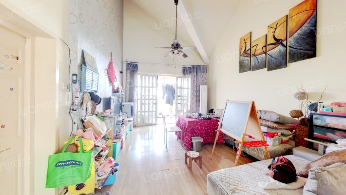 青竹湖畔二手房实景图