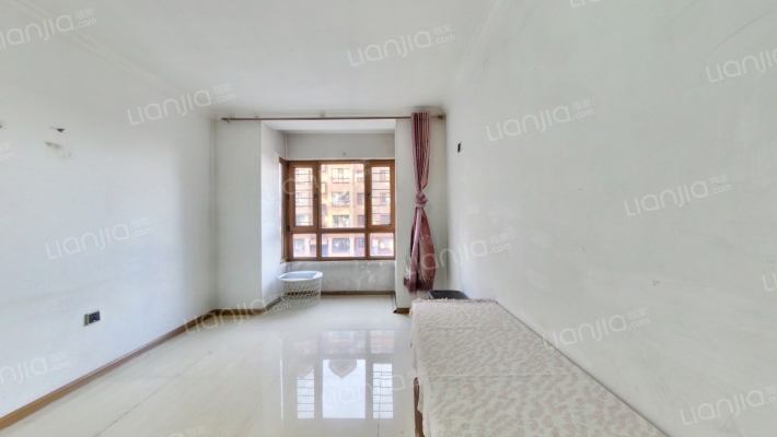 绿海华庭二手房实景图