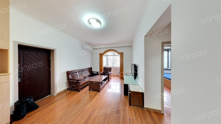 黄金堡普通住宅小区二手房实景图