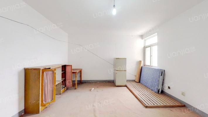 包河苑F区二手房实景图