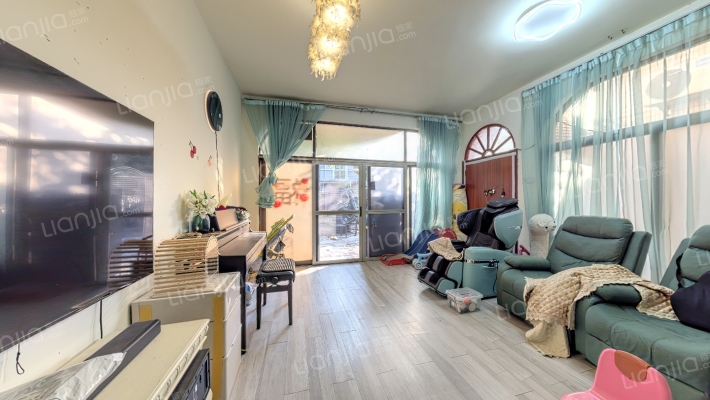 富豪山庄二手房实景图