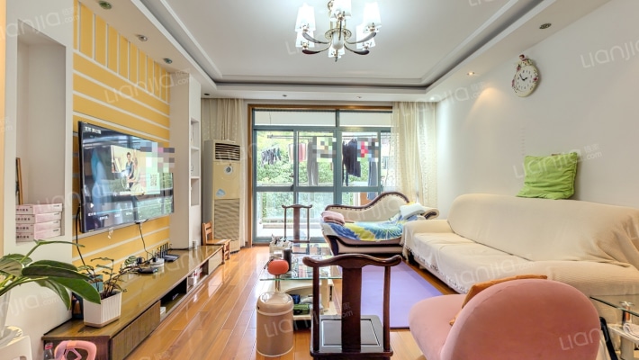 滨江雅苑二手房实景图