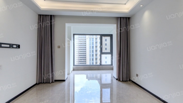 宝龙世家C区二手房实景图