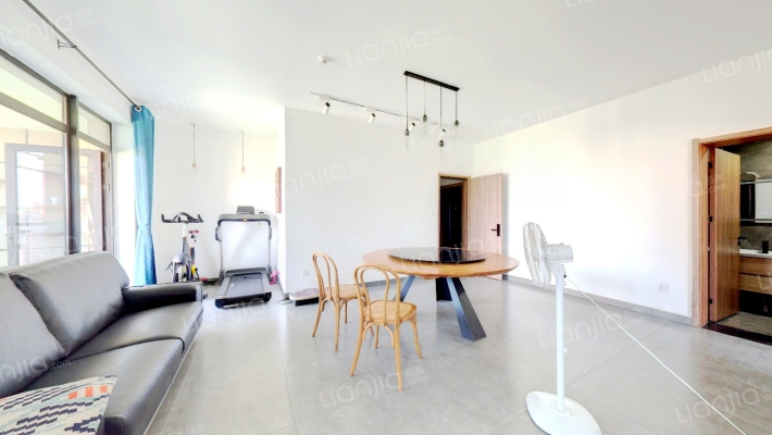 世茂天城一期二手房实景图